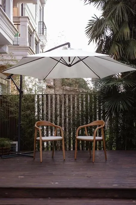 The Luxury Garden Apartment Σκόδρα